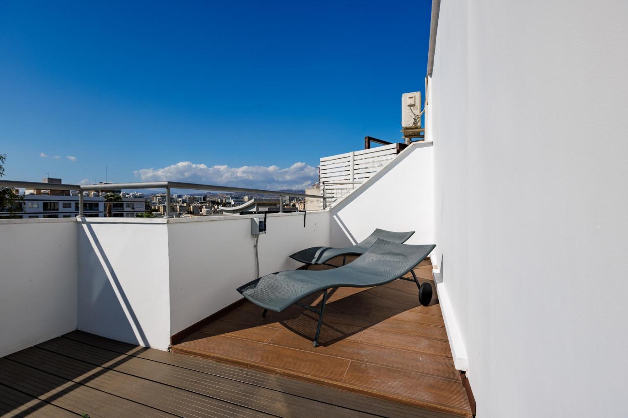 The Palm Suites - Adults Only Limasol Buitenkant foto